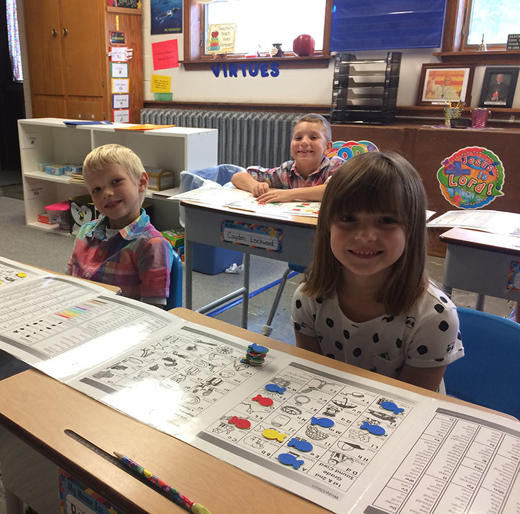 Students play Bingo